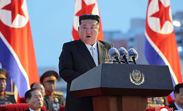 Severokorejský vůdce přihlížel odpálení nových protiletadlových raket