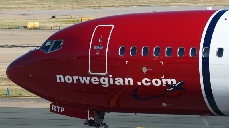 Boeingem se 181 lidmi otřásla exploze. Ještě teď se třesu, popsala drama nad Švédskem cestující