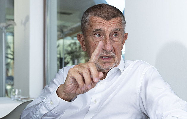 KOMENTÁŘ: Povolenky? Fialova bruselská daň, která zničí české domácnosti, píše Babiš