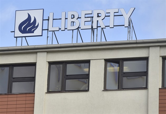 Vedení huti Liberty vypovědělo kolektivní smlouvu, odboráři protestují