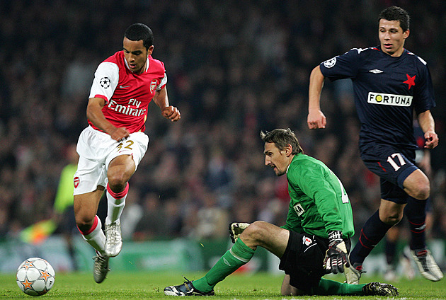 Nuda na Strahově, debakl 0:7 i Bořilovo bodlo. Slavia má v Lize mistrů staré známé