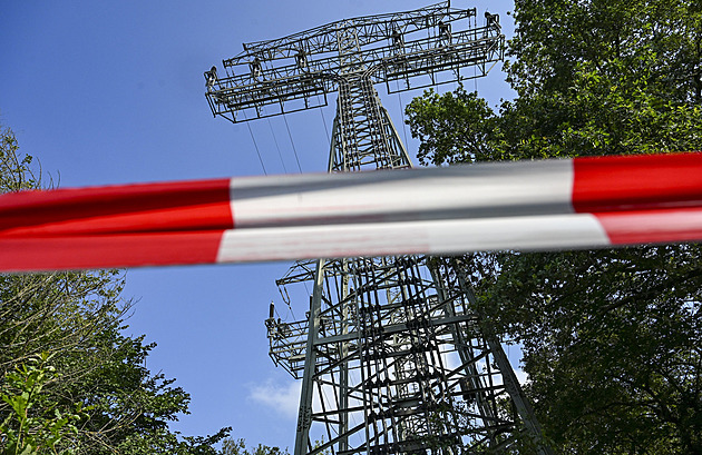 Žháři v Berlíně poškodili stožáry vysokého napětí, bez proudu jsou desítky tisíc lidí