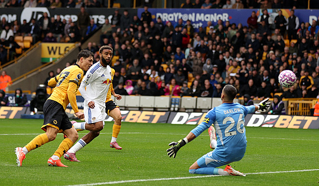 ONLINE: Krejčí dal svůj první gól, ale Leeds otáčí, Liverpool v derby zdolal Everton