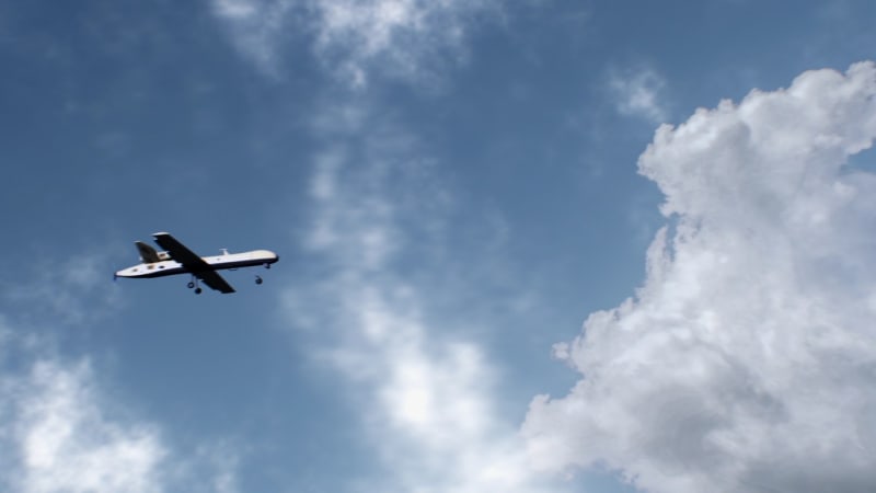 Hrozba v Dánsku roste: Drony ochromily sérii letišť, mířily i nad základnu stíhaček F-16 a F-35