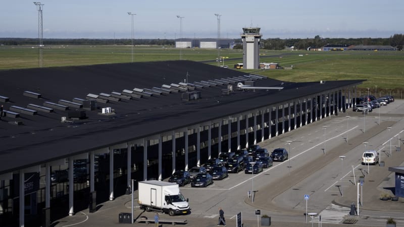 Dánsko bije na poplach: Drony v noci opět uzavřely letiště. Uvažuje o aktivaci článku 4 NATO