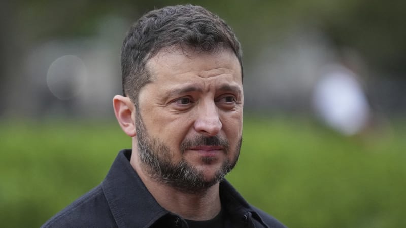 Maďaři poslali na Ukrajinu špionážní drony, tvrdí Zelenskyj. Pomátl se, reaguje Budapešť