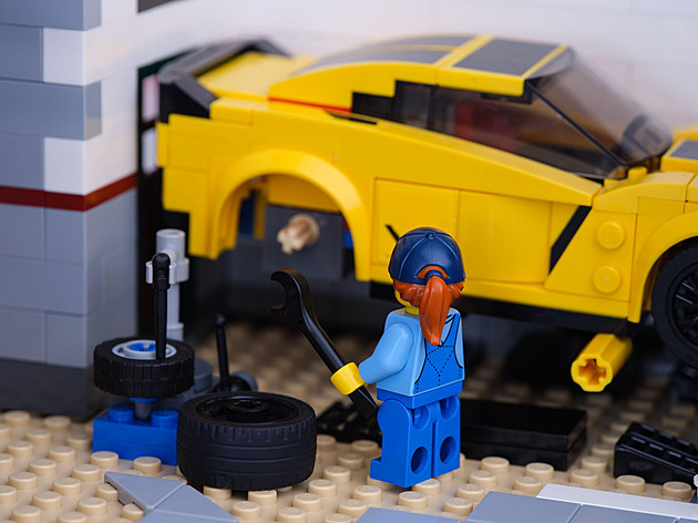 Zimní pneumatiky jsou povinností od listopadu. Na výjimky se ale nespoléhejte