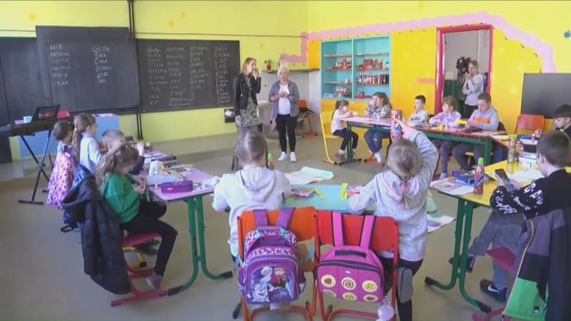 Tragédie před očima dětí: V Prostějově zemřela při výuce oblíbená učitelka