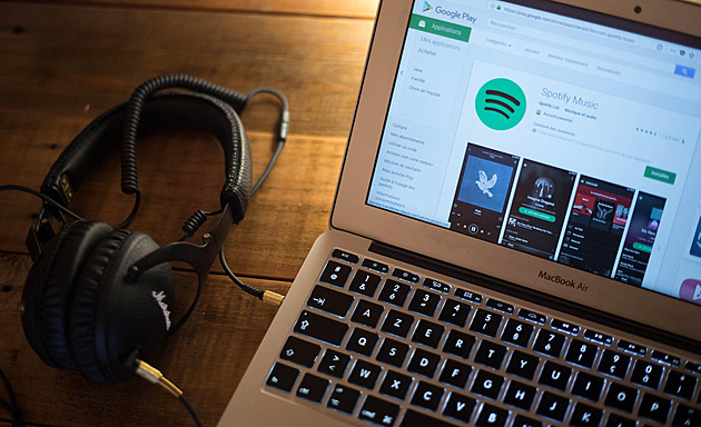 Smrt Spotify! Hnutí vyzývá umělce i fanoušky k bojkotu streamovací služby
