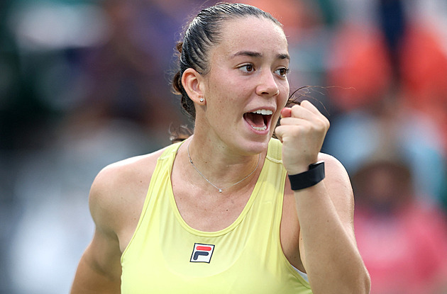 Šest výher, první finále a skok minimálně o dvacet míst. Jak Valentová září v Japonsku