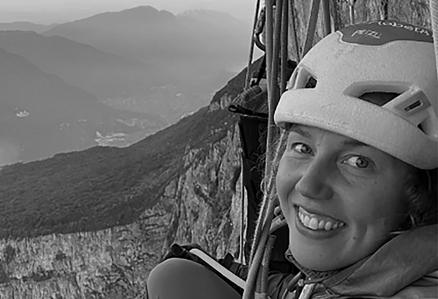 Ostatky biatlonistky Dahlmeierové zůstávají v horách. Záchranáři tělo nenašli