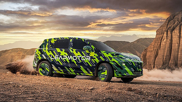 Čína vyrobí konkurenta Škody Elroq ve Španělsku. Vyberou z fabrik Stellantisu