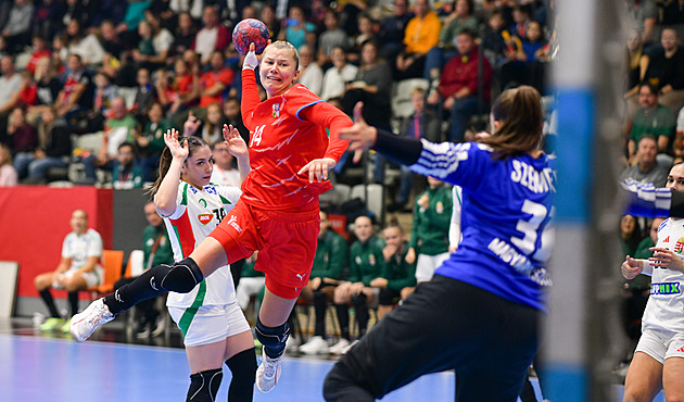 Vyrovnání sekundu před koncem. Češky v přípravě na MS remizovaly s Rakouskem