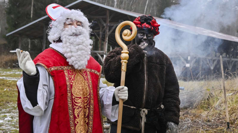 Mikuláš, anděl a čerti v akci: Po Česku se chystají různé akce i zvláštní jízdy vlaků a MHD