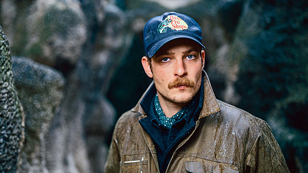 Štafetu bídáků jsem zdědil po tátovi, líčí Cyril Dobrý. Ale takový cholerik nejsem