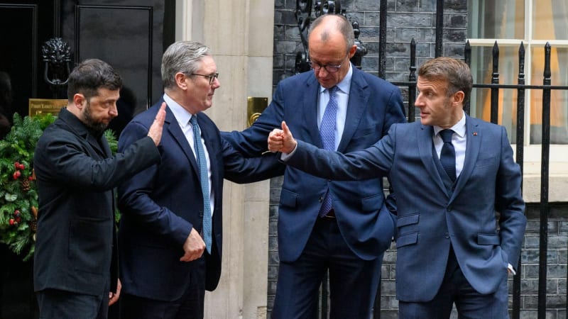 Nastal kritický moment, míní evropští lídři po jednání se Zelenským. Do USA zamíří nový plán