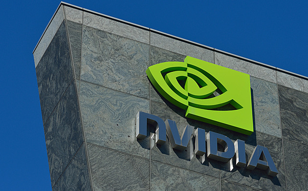 Výjimka pro Nvidii. Trump umožní firmě exportovat některé čipy do Číny