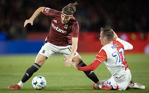 Podzim plný rozdílných příběhů. Kdo jsou vítězové a poražení ve fotbalové lize?