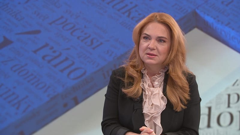 K Livii mám vřelý vztah, říká Wolfová o Klausové. Do věcí jde po hlavě, rodinu polidšťuje