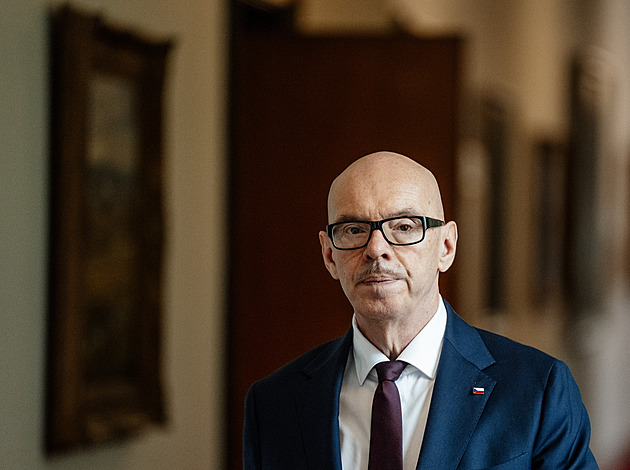 Klempíře jsme na Anděly pozvali, tvrdí organizátor. Nic nepřišlo, oponuje ministr