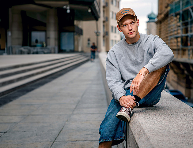 Ve Stardance bych chtěl stepovat, v Klanu Baťa hraju floutka, prozradil Pšenička