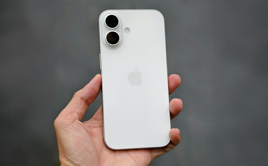 iPhone 17 jen za 10 536 Kč? Při pronájmu teď vyjde na méně než polovinu ceny