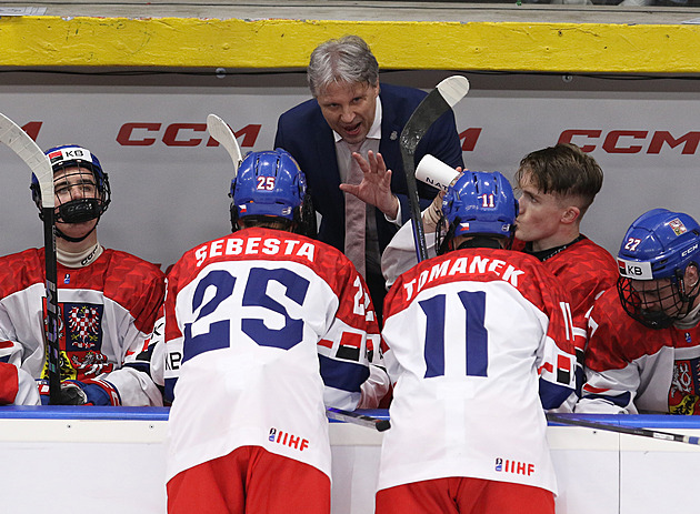 Po skalpech favoritů prohra s outsiderem. Osmnáctka na MS podlehla Německu