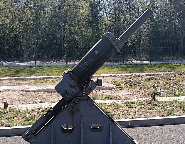 Muž odevzdal policii minomet z pevnosti na Maginotově linii, nevejde se do skladu