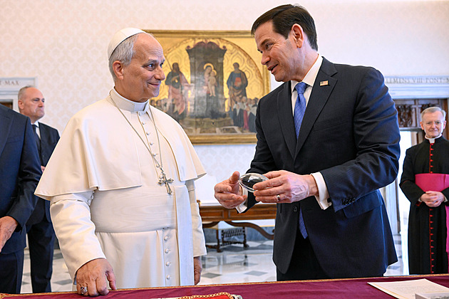 Rubio se sešel s papežem ve Vatikánu. Den poté, co hlavu církve kritizoval Trump