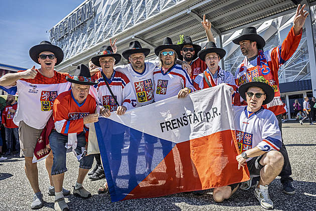 ONLINE: Česko - Slovensko. Derby o klíčové body pro čtvrtfinále, chytá Kořenář