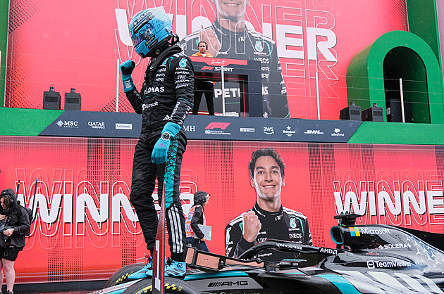 Russell vládl sprintu v Nizozemsku. Leclerc předjel v závěru Norrise