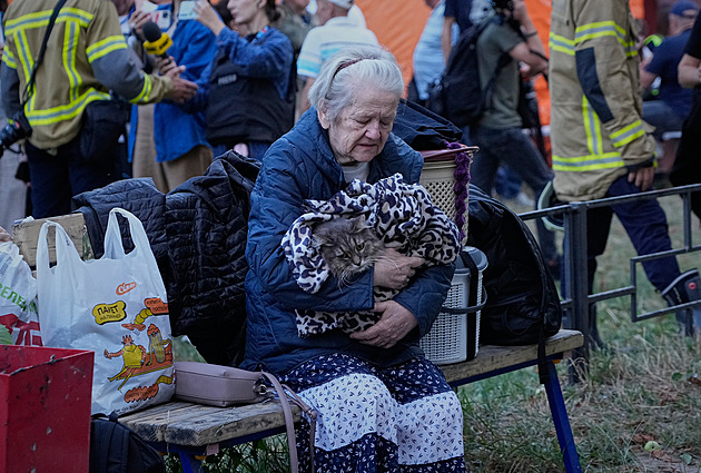 Vzájemné útoky si vyžádaly oběti. V Rusku zemřely dvě děti, na Ukrajině pět lidí