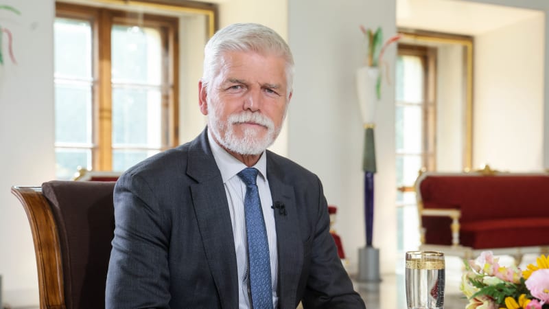 Prezident Pavel kritizuje deficit rozpočtu: Návrh podle něj není dobrý. Doufá, že se změní