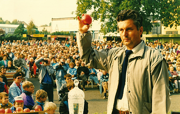 Socialistická chlouba, která pořád láká. Zahrada Čech má jubileum. Jak se mění?
