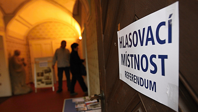 Větrníky, market i lom. V Moravskoslezském kraji se uskuteční sedm referend