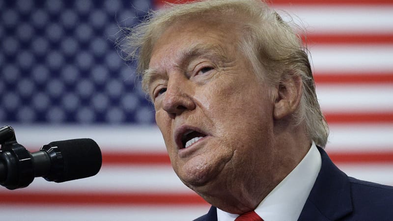 Kreml si vychutnává Trumpům rozkol se Zelenským. Na oslavy je ale brzy, píše Reuters