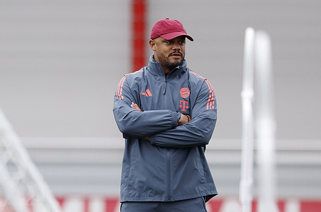 Kompany po kolapsu zůstává v nemocnici. Bayernu bude chybět několik týdnů